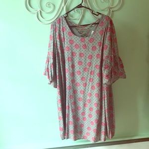 Printed shift dress with back detail plus size